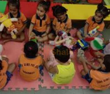 Future Gems Preschool, Sabarmati